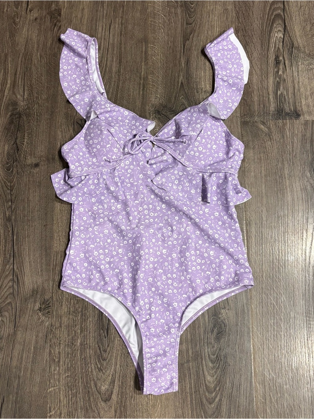 Yesfashion Lilac Floral Ruffle One-Piece Swimsuit w/ Cutout & V-Neck Women’s Med